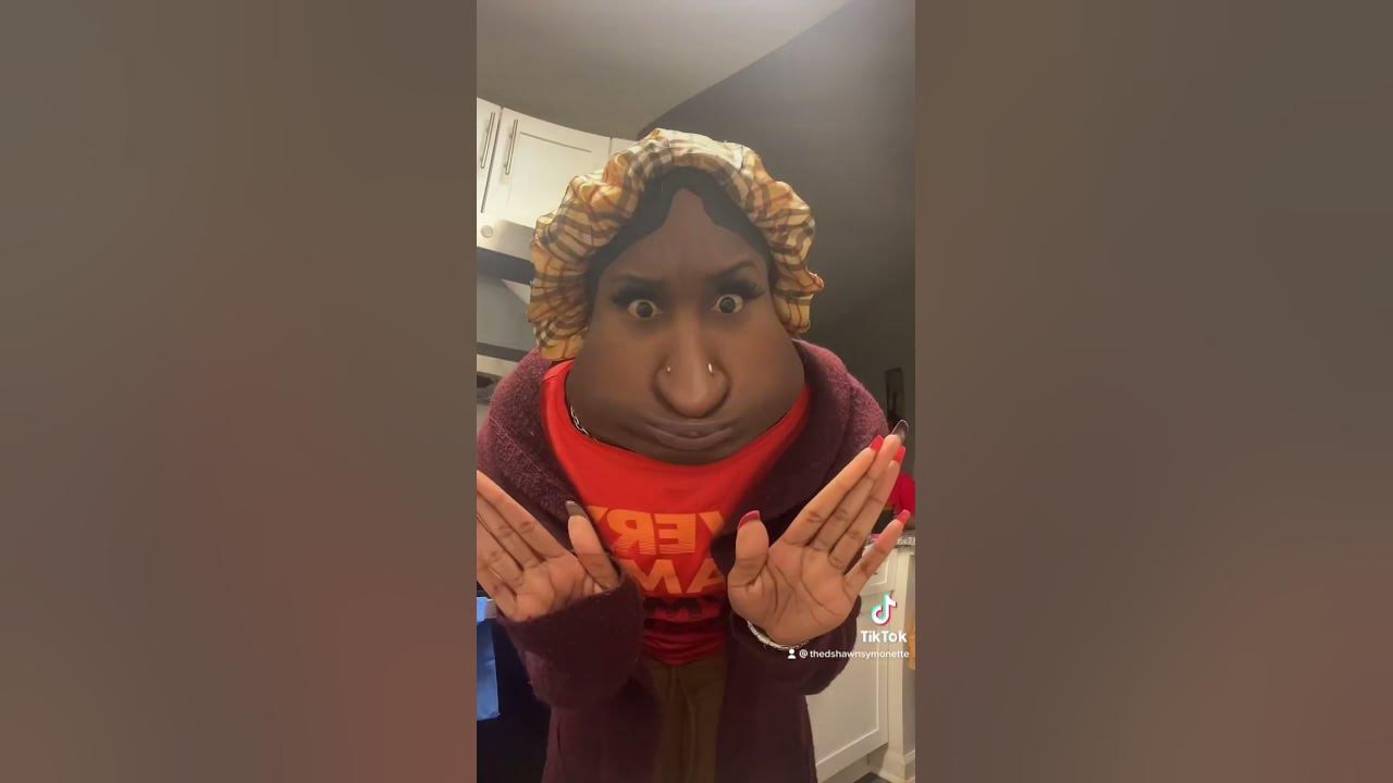 Apple bottom make him wanna bite - YouTube