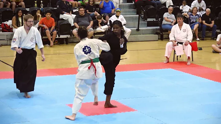 2016 WYKKO Superfights- Stephanie Tinsley vs. Cami...