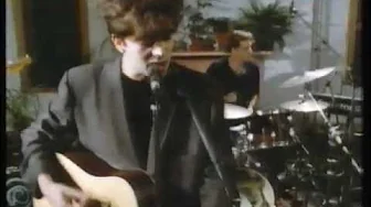 Echo and the Bunnymen - Bed bugs and Ballyhoo Echo and the Bunnymen - Bed bugs and Ballyhoo