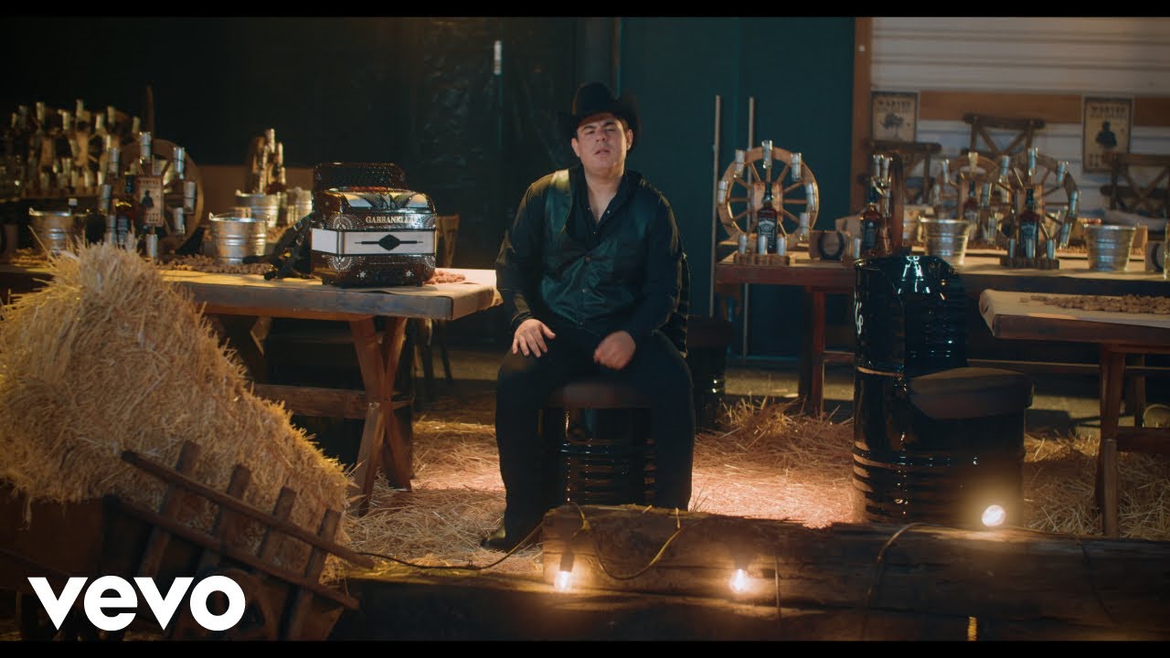 Alfredo Olivas - Voy Queriéndote