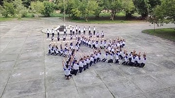 Trường THPT Nguyễn Thị Định đồng diễn