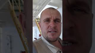 видео: Работа матросов в балластнике картинка: Работа матросов в балластнике