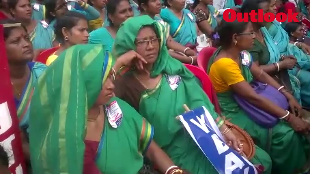 Anganwadi Workers union stage dharna demanding permanent jobs and minimum wages in Kolkata