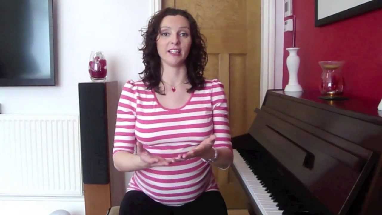 Bridging The Gap Between The Vocal Registers - Sarah Brickel Singers Advice