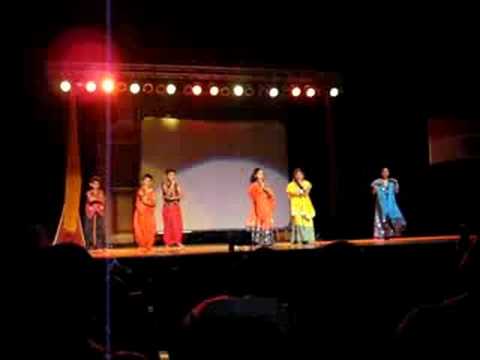 Shireen & Friends Dance on Dholi Taro