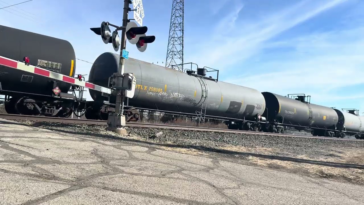 Train Winchester Indiana Csx country 