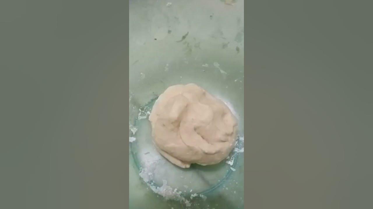 Cemilan Tepung Terigu Goreng Cemilan Tepung Terigu Goreng