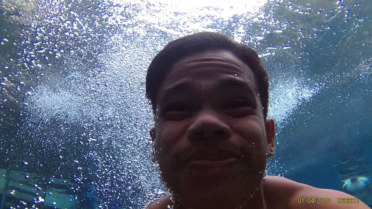 Jumping into pool Kogan W9 Ultra Hd YouTube