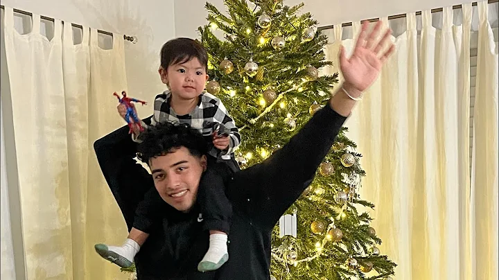 THE BEST FAMILY CHRISTMAS VIDEO!