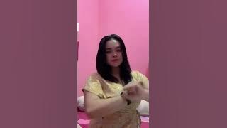 Cantik manis bahenol bergoyang