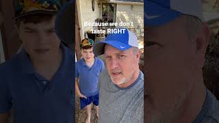 Take a Right #shorts #dadjokes #propmaster