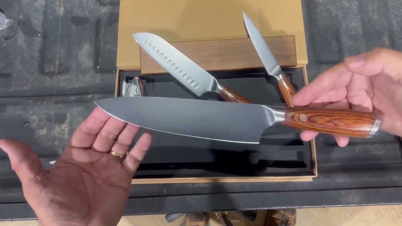 Looking for a stylish and sharp magnetic knife set? Check out XCHIEFPEO