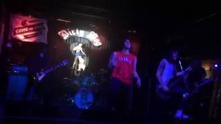 Navajo - "Water in the Wine Glass" Clip @ Dirty Dog Bar