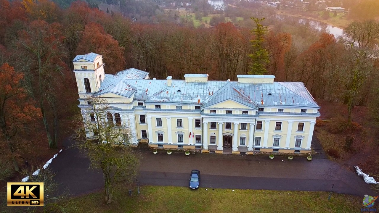 Verkiai Palace in Late Autumn | Cinematic Drone Footage 4K