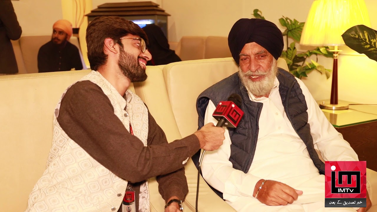 Indian Sikh got Emotional in Pakistan