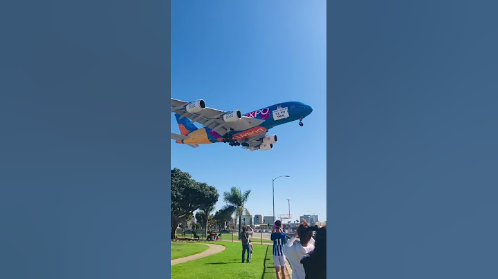 Emirates Airbus A380 with the colorful Dubai Expo livery landing at LAX 🇦🇪🇺🇸