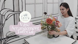 How to Make a Vibrant Floral Arrangement in Vases