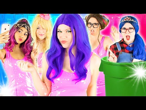 DESCENDANTS MEAN GIRLS | MAL gets MEAN GIRL MAKEOVER with Evie Jordan Dizzy Ally | COSPLAY for TEENS