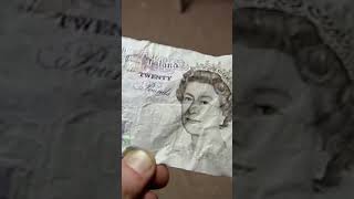 "Would it be wrong..?" #PeepShow #PeepShowJez #RobertWebb Wealth