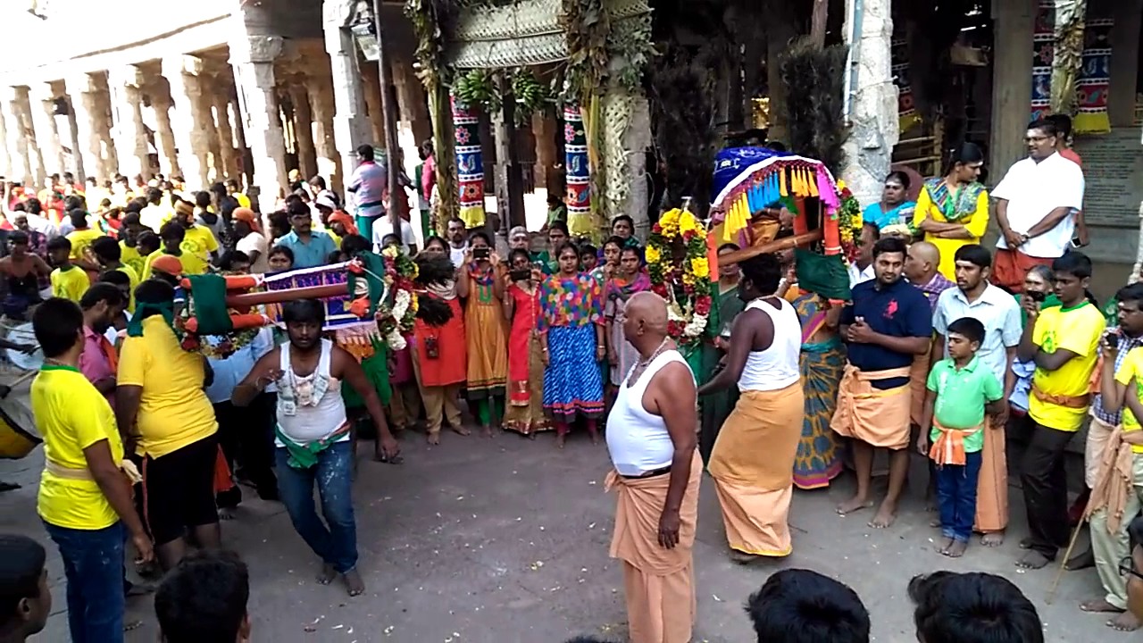 Rayarpalayam kavadi dance 2017