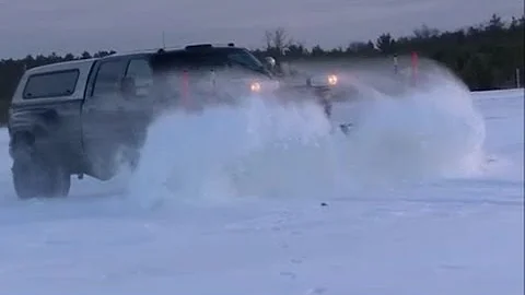 Western MVP3 & Silverado 3500 Duramax Plowing Snow