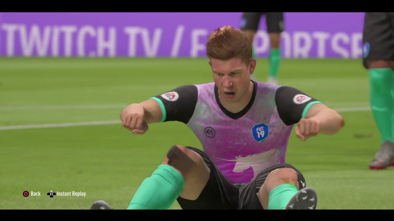 Kevin De Bruyne Goal 88’ Finesse Shot - Roberto Firmino Assist Ground Pass.