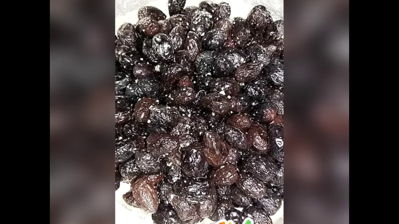 Oilcured black olives ITCHING YouTube