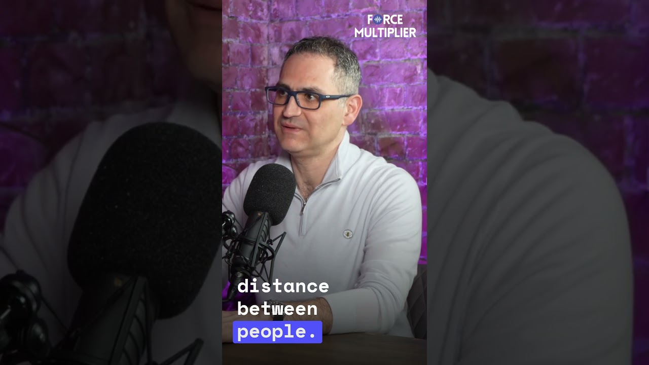 No one has ever changed someone else's opinion on social media #podcast #FMpodAI