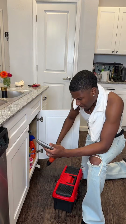 How life be fr 😂😂 #couple #comedyfilms #halarious #funny #funnycomedy #comedyshorts #relationship