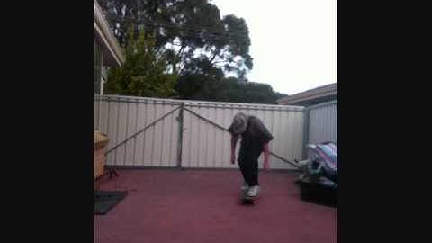 my first 360 inward heelflip