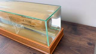 Glass Baseball Bat Display Case – UV Protection & Custom Engraving Option!