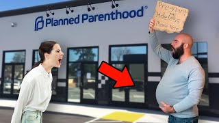 Pregnant Man Can't Get an Abortion 🫃🏻