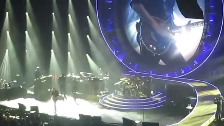 Queen & Adam Lambert- Days of our lives-Vancouver 2014.06.28