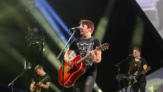 James Blunt - Someone Singing Along live Berlin Mercedes Benz Arena 16.10.17