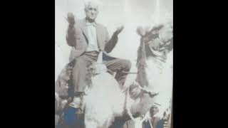 İzmir'de Örnekköy Mezarlığında Seyyit Rufai Şeyhi Memduh Baba 1906-1991 anlatan Kamil Konuk Hoca