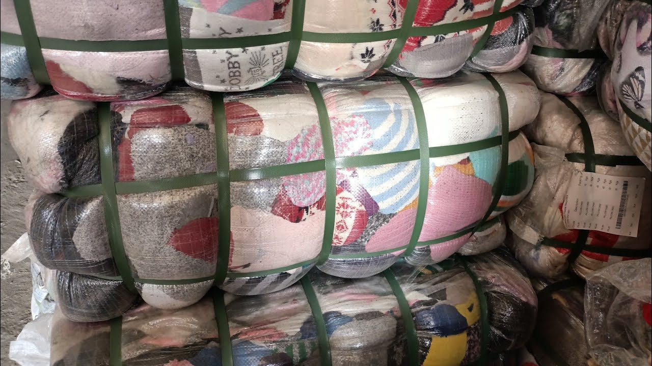 Direct London Ke Socks Bundle Ki Lot Dobara Agai Rs.7500 Socks