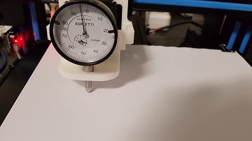Geeetech A10 / A10M: mechanical bed leveling (+ / - 0.2mm)