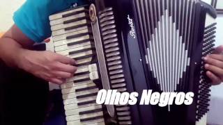 Video thumbnail of "Olhos Negros | Canção Russa (My Cha Chornia)"