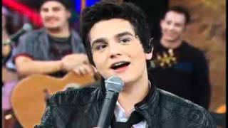 Luan Santana - Meteoro - Domingão do faustão - 03-04-2011.mp4