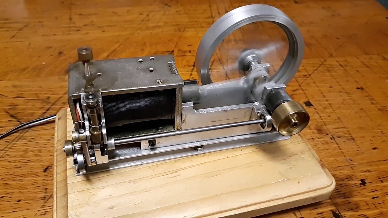 Hit and miss side shaft