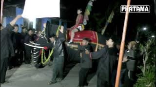 MANGKUL GAJAH SAMBIL JOGET