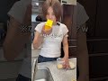 目の見えない女がダイソーの電子レンジでできるだし巻き卵を作った結果…！