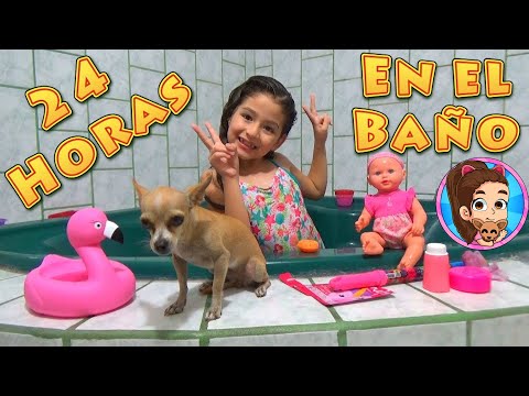 24 HORAS EN EL BAÑO | HACIENDO SLIME | HABRIENDO JUGUETES | MUÑECA PARA PISCINA | BURBUJAS // YESLY