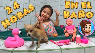 24 HORAS EN EL BAÑO | HACIENDO SLIME | HABRIENDO JUGUETES | MUÑECA PARA PISCINA | BURBUJAS // YESLY