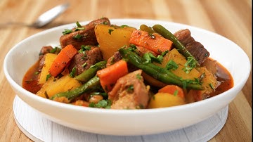 Cook The Best and Easy Pork and Potatoes Stew ( Hearty and Comforting😋 ) | One Pot Pork Stew