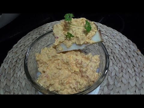 Heute ist Brotaufstrich selbst machen angesagt. Wir zeigen euch 3 schnelle Rezepte, wie ihr euren ei. 