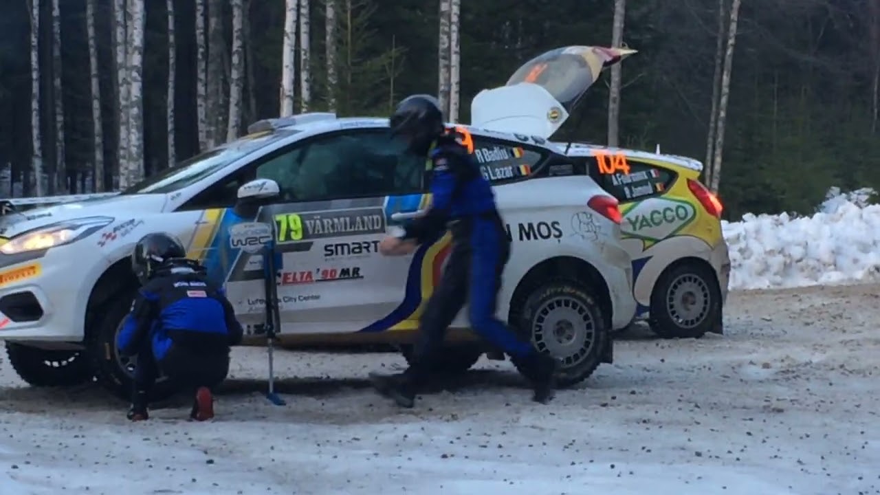Junior WRC tire change after puncture 2019 Rally Sweden