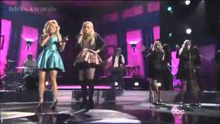 Miranda Lambert &amp; Meghan Trainor   All About That Bass   CMA&#39;s 2014