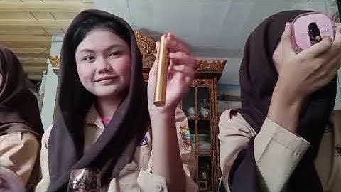 TUGAS VLOG INFORMATIKA “TUTORIAL MEMAKAI MAKE UP PEMULA”