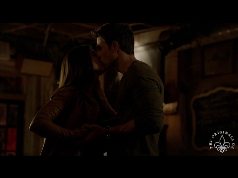 The Originals 4x11 Kol & Davina leave town together + Kiss 